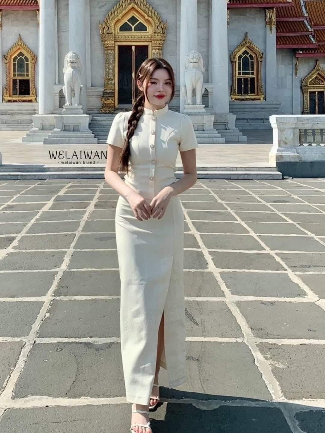 เดรสไทยมุกดา